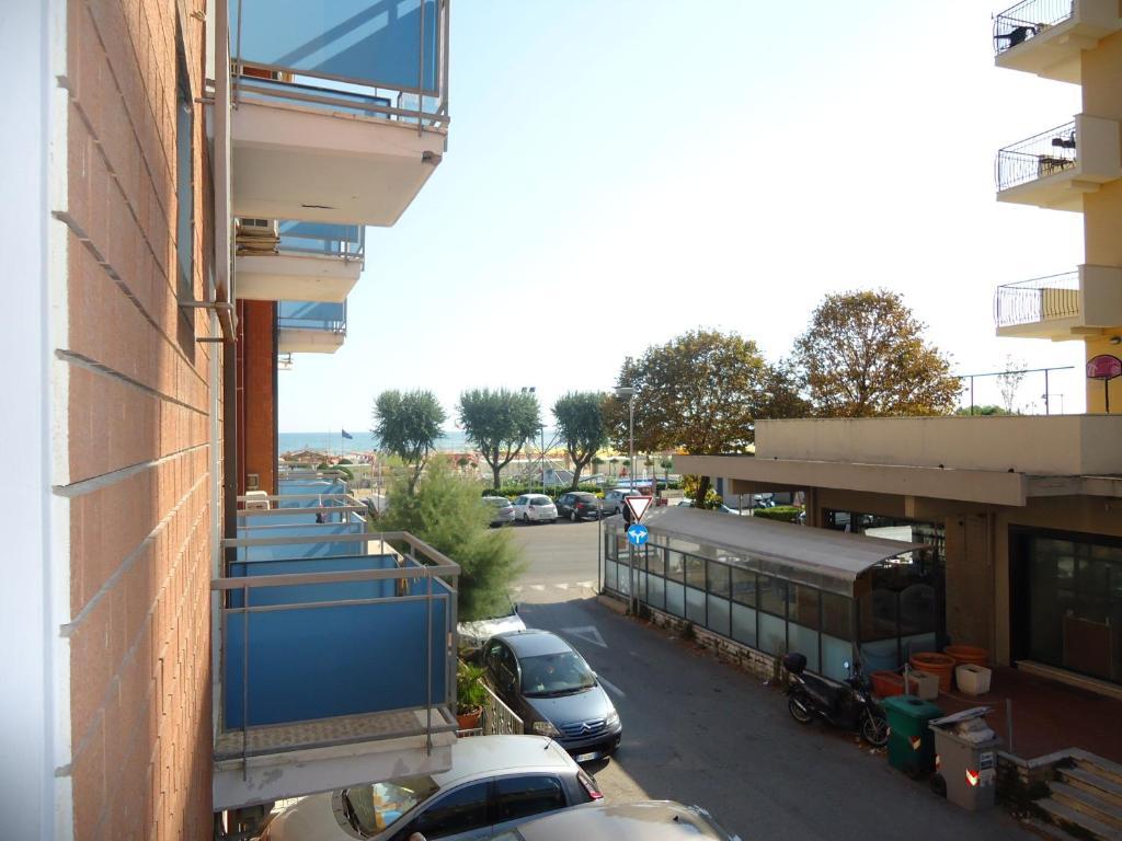 Hotel L&V Римини Номер фото
